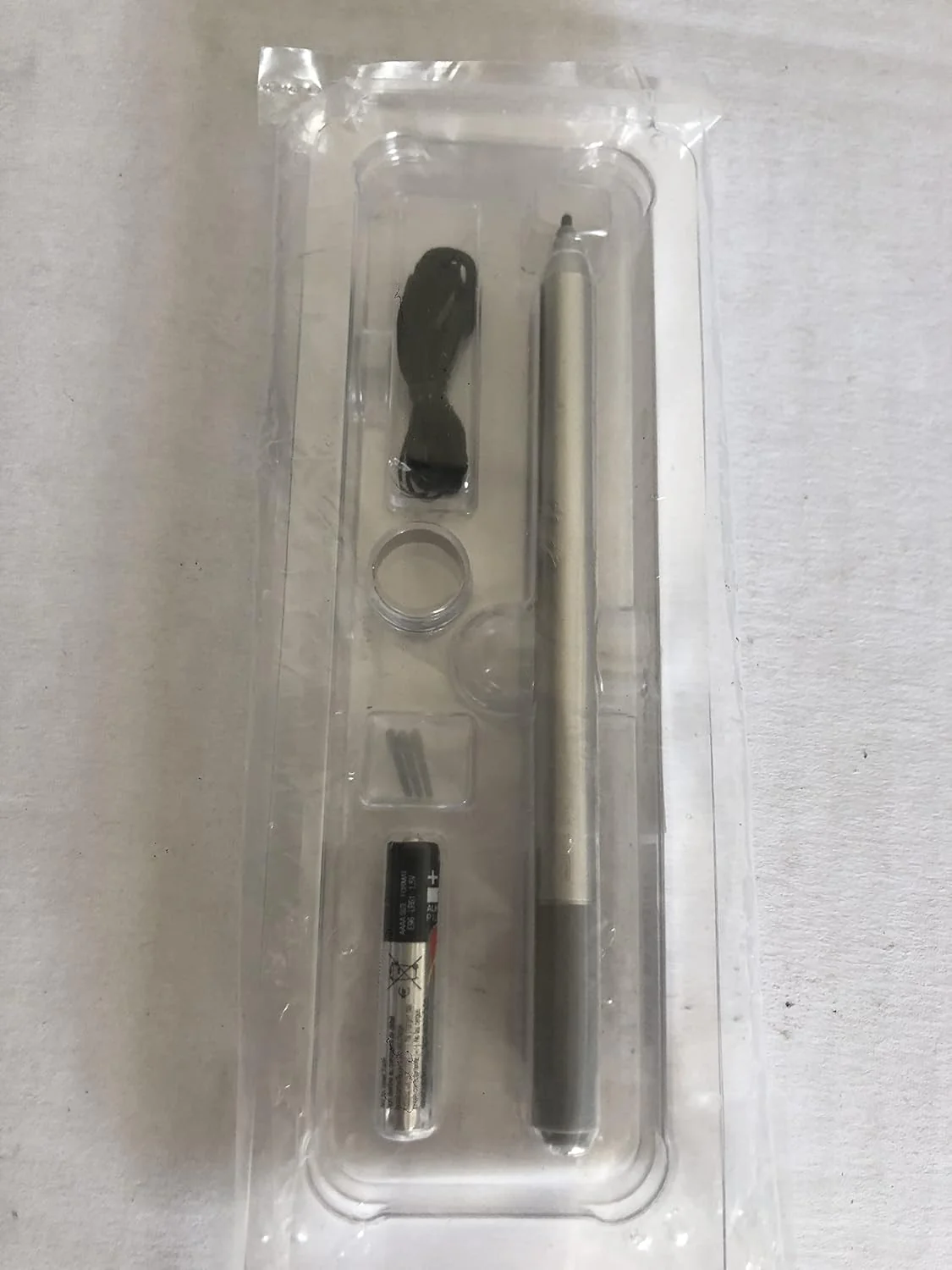 Set 2 creioane pasive pentru display interactiv HORIZON; produs optional (ecranul are deja 2 pen-uri in cutie)