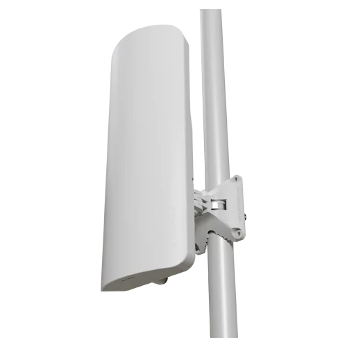 mANTBox ax 15s, antene 12dBi 2.4GHz, 15dBi 5GHz, 1 x Gigabit, 1 x SFP, PoE IN, WiFi6 - MikroTik L22UGS-5HaxD2HaxD-15S