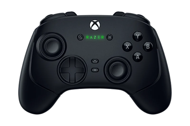 Controller Razer Wolverine V3 Pro, conectivitate Razer Hyperspeed Wireless, compatibil cu Xbox & PC, butoane de actiune mecanice Razer Mecha Tactile, butoane analogice Anti-drift Hall, durata de viata baterie pana la 20 de ore,  polling rate 1000 mhz