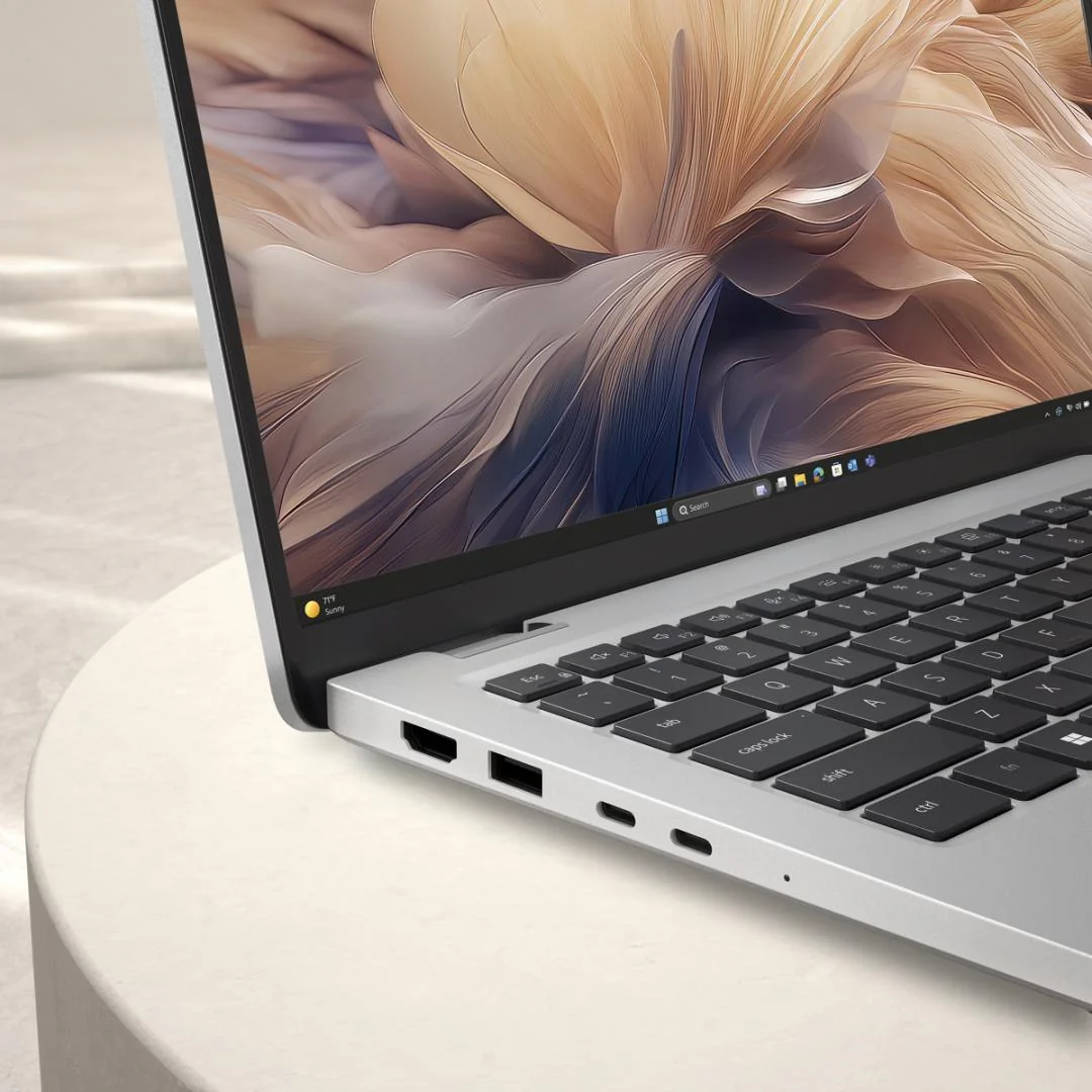 Laptop Business Dell Pro 14 Plus, cu procesor Intel Core Ultra 7 268V, 14'' IPS, 32 GB LPDDR5x, 1 TB, Intel Arc Graphics 140V, Windows 11 Pro Dell