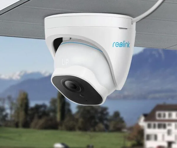 Camera de supraveghere Reolink RLC-820A; P334 Senzor: 1/2.49"CMOS Rezolutie video: 8 Megapixeli (3840 x 2160 pixeli) Cadre/secunda: 25 FPS Lentila fixa: 2.8mm Diafragma: F1.6 Unghi de vizualizare: orizontal: 105°/vertical: 56° Distanta iluminator IR: 30