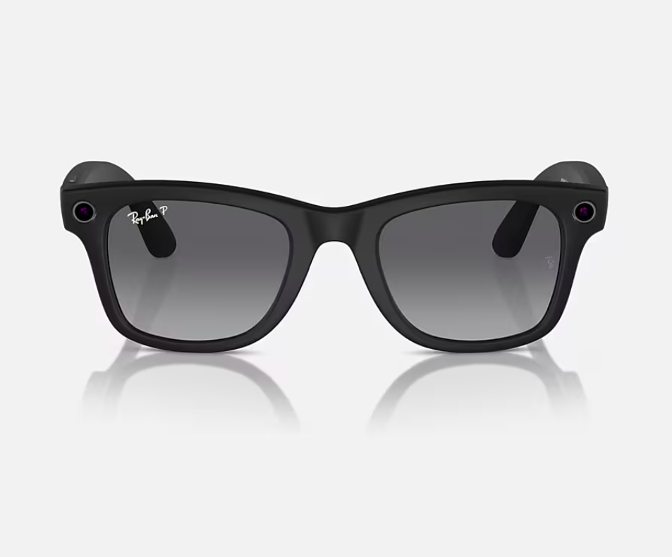 Ray-Ban Meta Wayfarer AI Glasses Matte Black/Polar Gradient Graphite (Large) | Altamag.ro