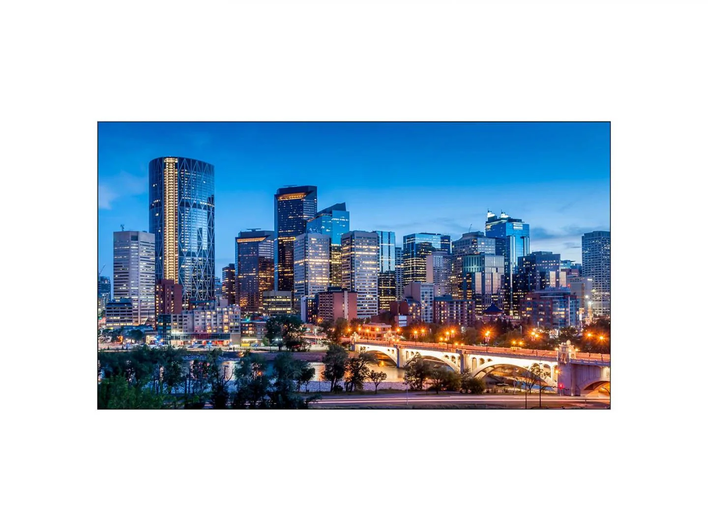 Monitor Videowall SAMSUNG VM46B, 46", 500nit, 24/7, FHD, panel IPS, 8ms, contrast static 1200:1, mătuire 25%. Advanced Color Management, auto source switching & recovery, temperature sensor, RS232C, Plug and Play, Video Wall Daisy Chain(10x10), button