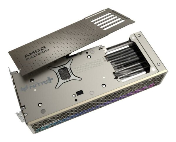 Placa Video SAPPHIRE AMD RADEON NITRO+ RX 9070 XT GDDR6 - imagine 15