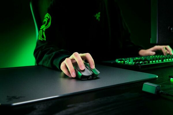 Mouse Razer Viper V3 Pro, rezolutie maxima 35000 DPI, durata - imagine 10